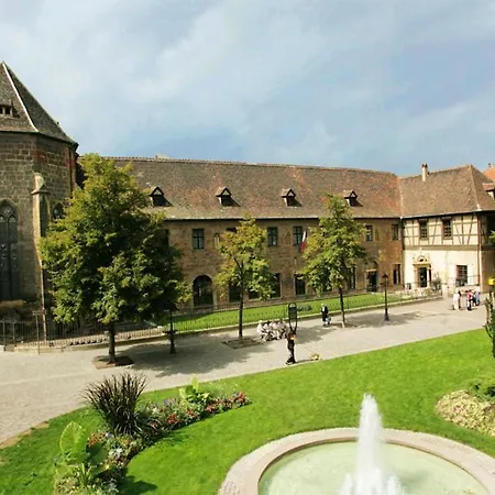 De Prestige Au Centre Climatise Avec Jardin Prive Apartamento *
