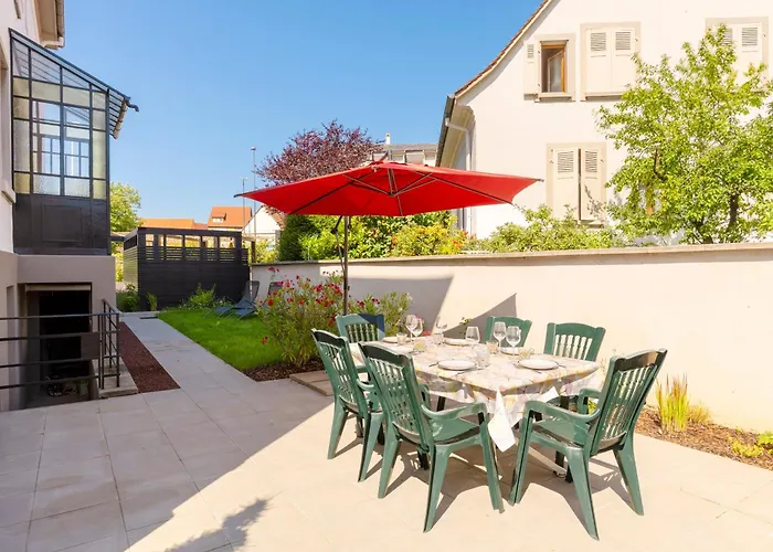 De Prestige Au Centre Climatise Avec Jardin Prive * Colmar